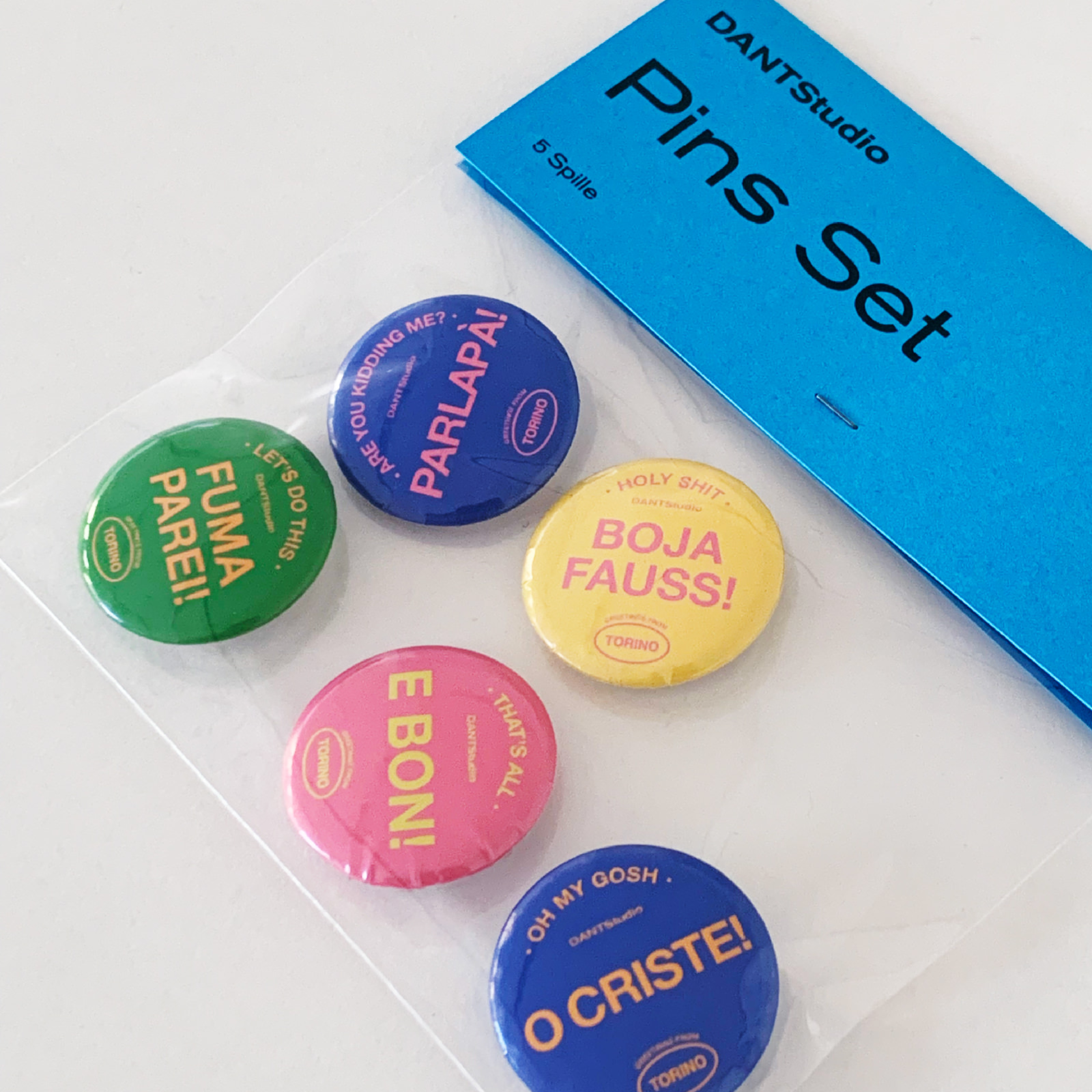 Set di Pins decisamente Piemontesi - immagine 2